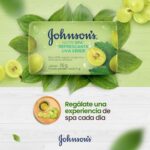 Jabón Johnson´s Uva 3 X 110 Gr - Imagen 3